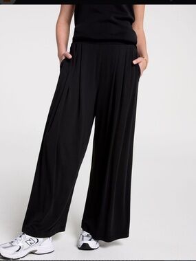 CALIA Sandwash Jersey Pleated Pant Pants Pure Black NWOT Size M